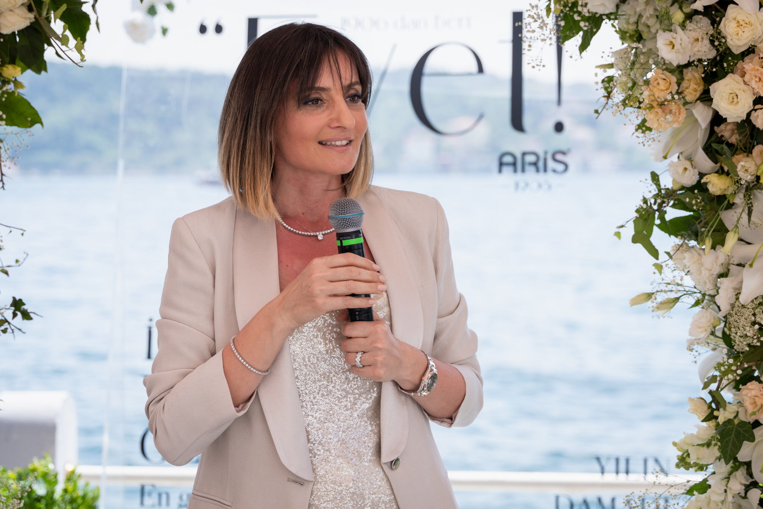 Ariş Pırlanta’dan ‘Asırlık Evet’ ile Düğün Sezonuna Hızlı ve Pırıltılı Giriş