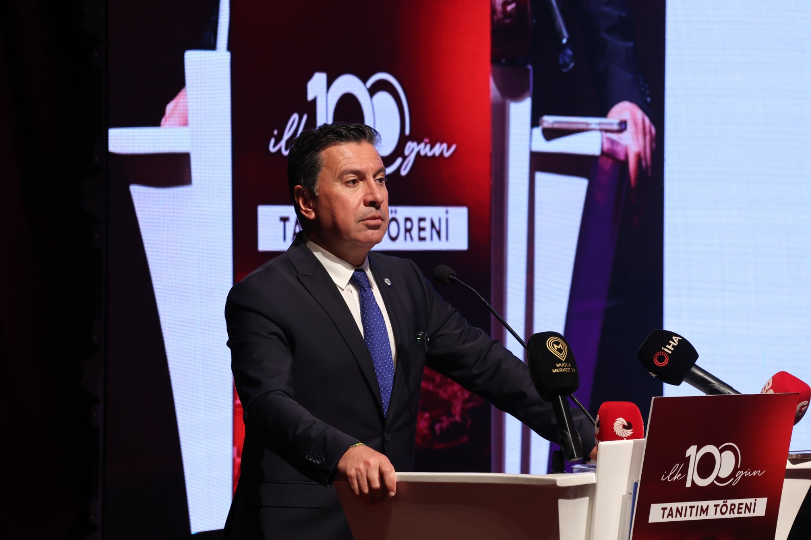 Başkan Aras Hizmetle Dolu 100 Gününü Kamuoyu ile Paylaştı