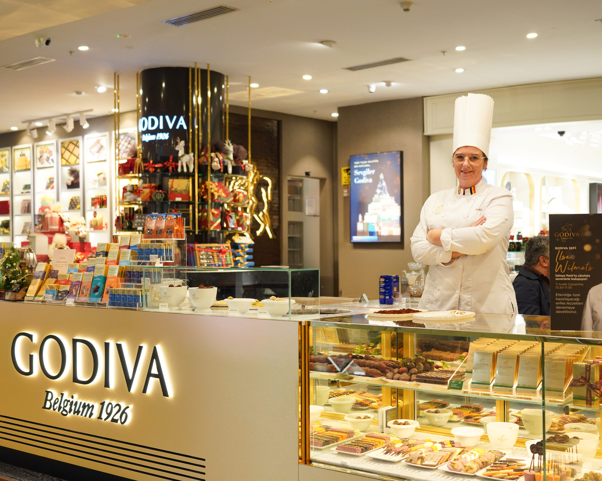 GODIVA CAFE’lerde Çikolata Severler Buluştu