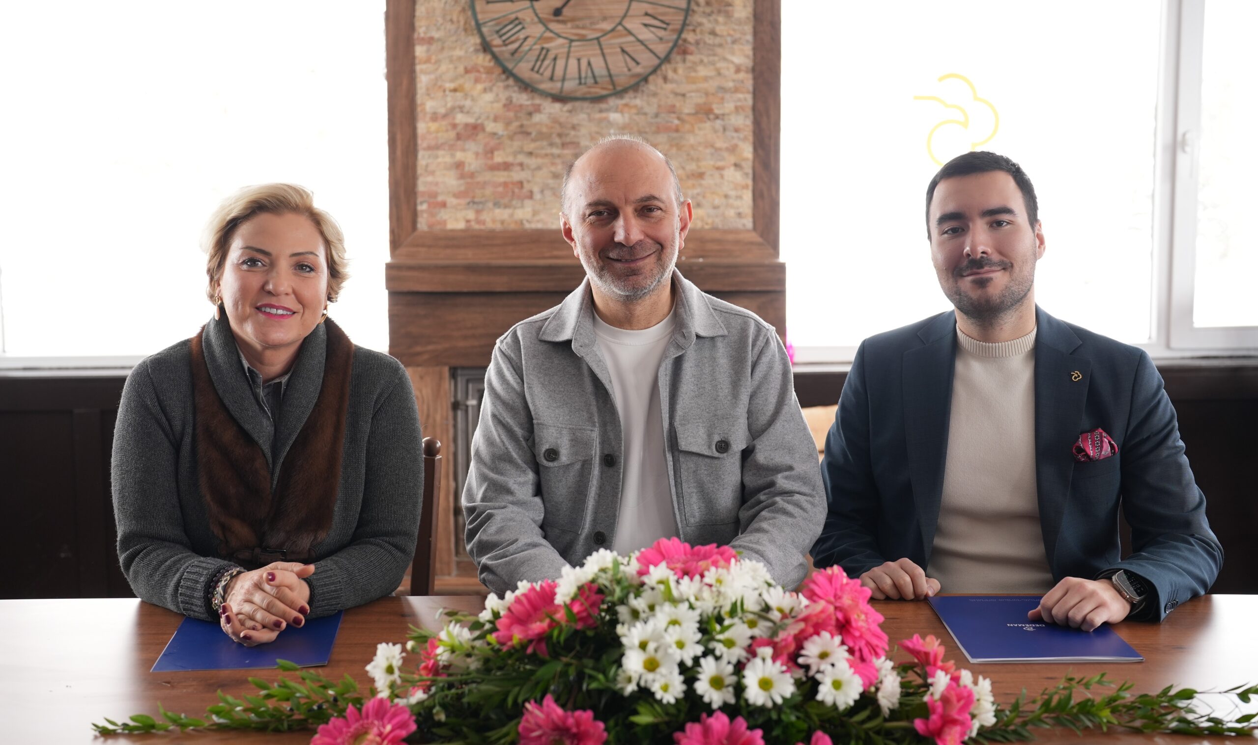 Palandöken’in Zirvesinde Unutulmaz Sezon Açılışı