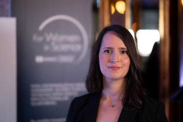 L’Oréal Bilim Kadınları İçin Programından ödül aldı