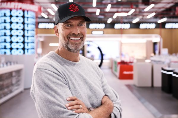 Efsane Teknik Direktör Jürgen Klopp MediaMarkt’ın Yeni Marka Elçisi oldu 