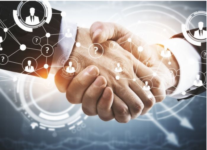 Pionr ve Tüm Markaları Amazon İletişimi Seçti