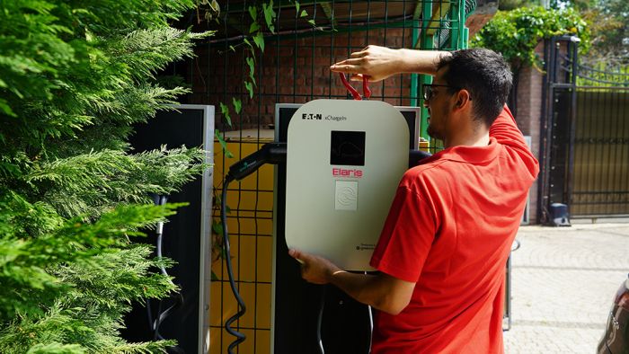 “Şarj istasyonları, elektrikli araç sayısından daha hızlı artmalı”