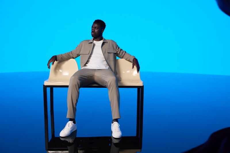 Yıldız Oyuncu Davinson Sánchez DeFacto için Kamera Karşısına Geçti!