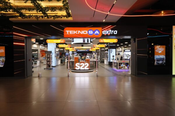 Müşteri deneyimini merkeze alan  Teknosa’ya 4 ödül birden