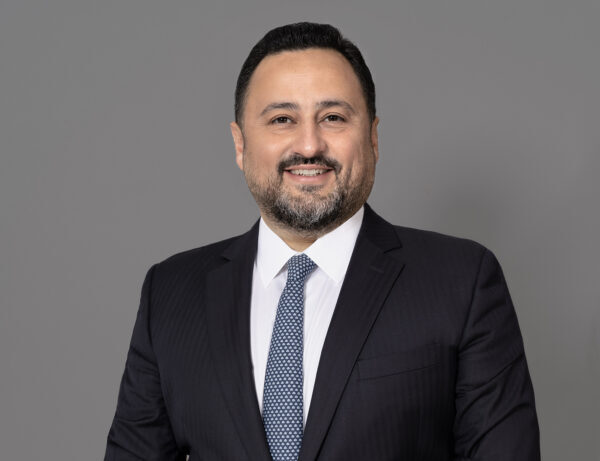 Güçlü Batkın, Dünyagöz Hastaneler Grubu CEO’luğu Görevine Başladı