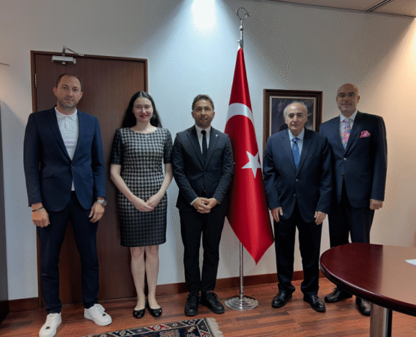 Lezita, Asya Pazarındaki Stratejisini Güçlendiriyor