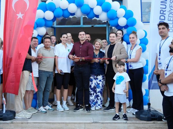 Yenilenen Binnaz Karakaya Fitness Merkezi Hizmete Açıldı