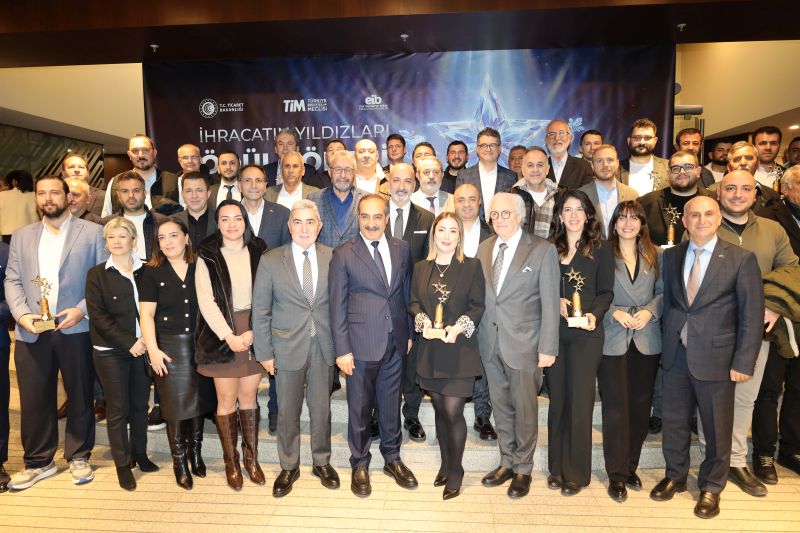 Ege Yaş Meyve Sebze İhracatında Zirveye Çıkan 18 Firma Ödüllendirildi